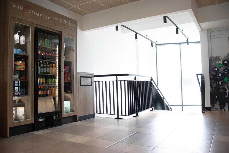 奥利朗吉斯钟楼酒店 沙威利拉维 外观 照片